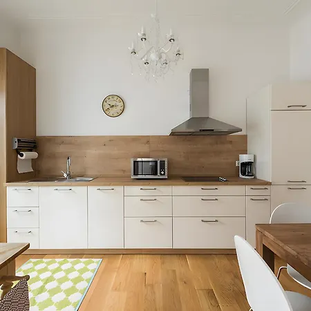 Apartment Am Puls Der Groessten Stadt Am Konstanz