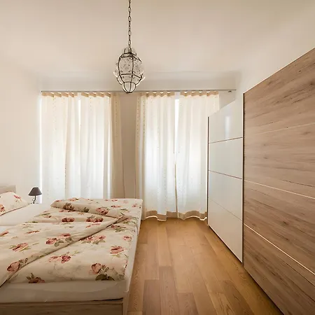 Am Puls Der Groessten Stadt Am *