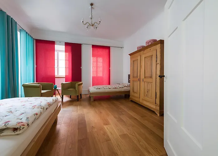 Am Puls Der Groessten Stadt Am Constanza